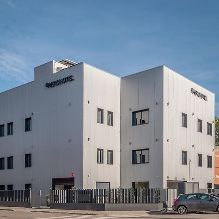 Aerohotel Barcelona Airport 24H El Prat de Llobregat Zewnętrze zdjęcie