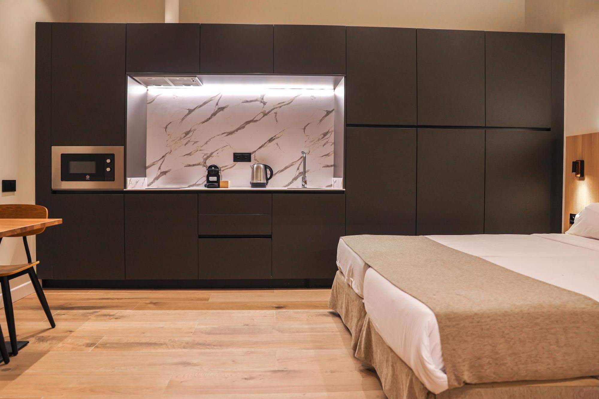 Aerohotel Barcelona Airport 24H El Prat de Llobregat Zewnętrze zdjęcie